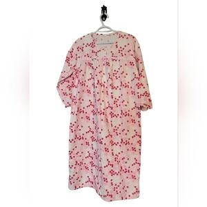 Vanity Fair Flanel Floral GrandmaCore CottageCore Cozy Nightgown Size L Warm